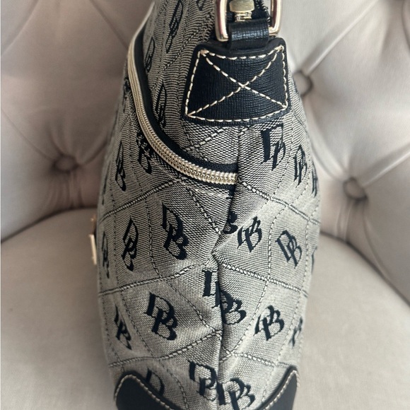 Dooney & Bourke Jacquard Logo Shoulder Bag - Picture 13 of 16